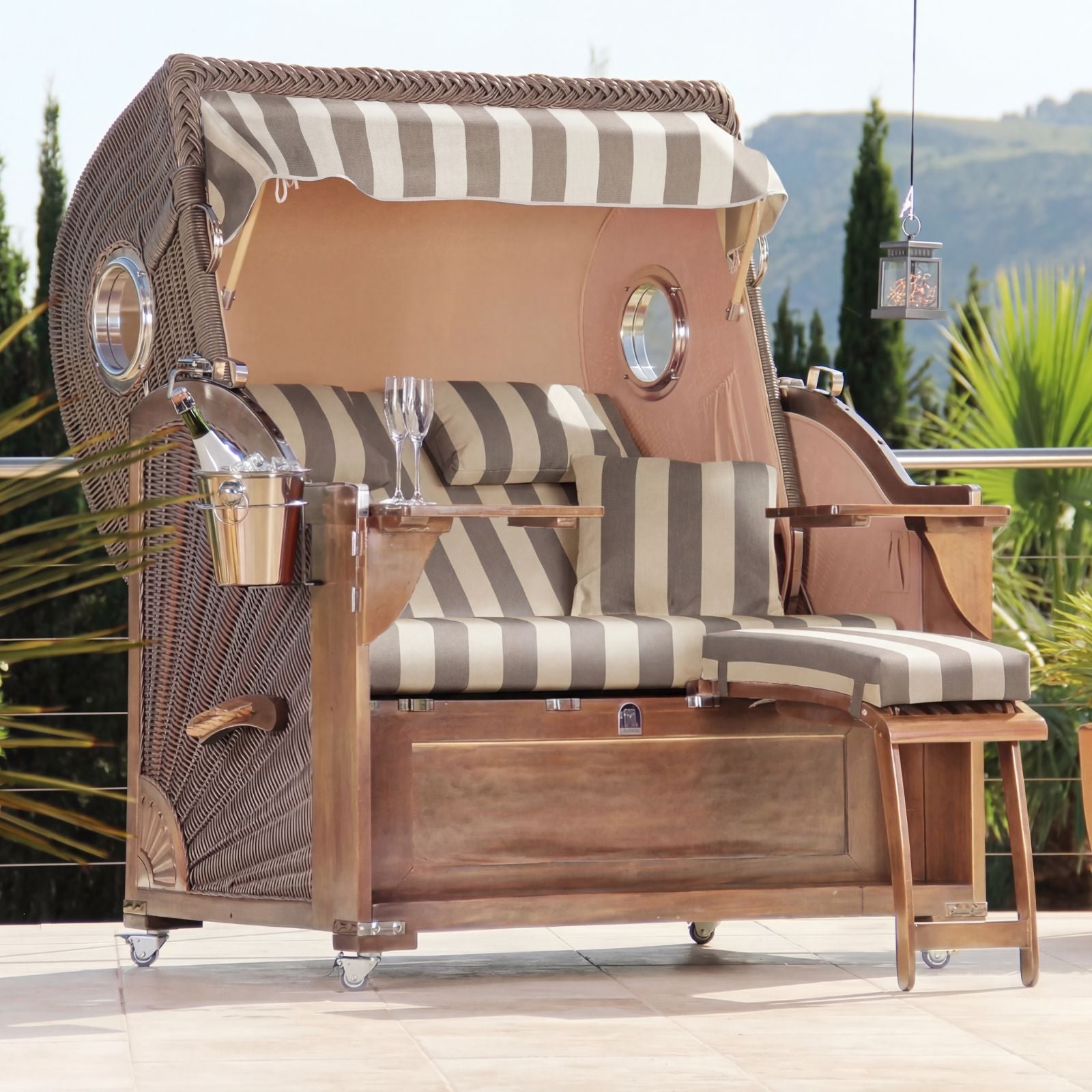 Der Eindrucksvolle Classic - Mahagoni