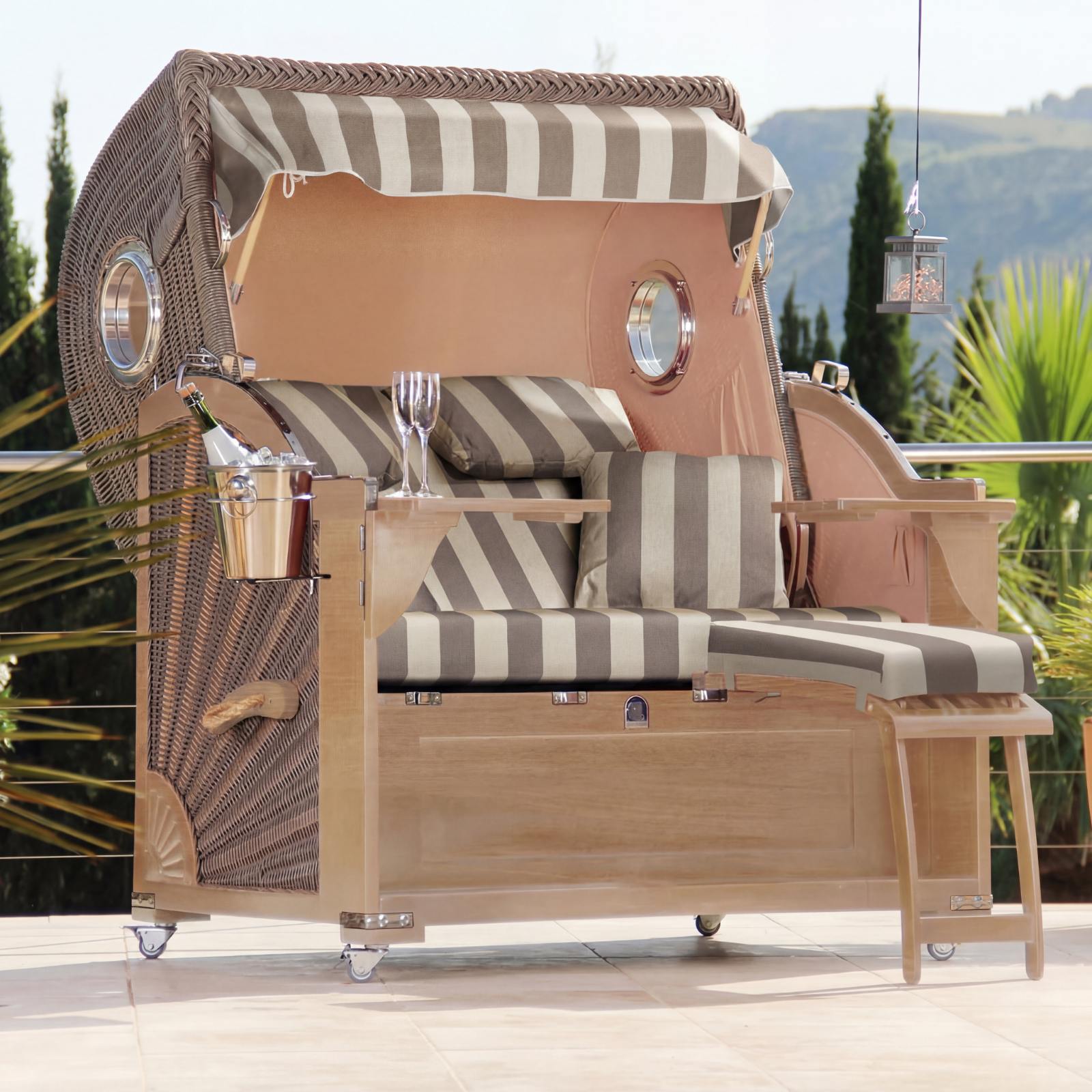 Der Eindrucksvolle Classic - Teak